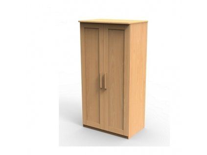 Skriňa Petra - P2DD – elegantná dvojdverová skriňa z masívneho bukového a dubového dreva, prispôsobiteľné vnútorné usporiadanie pre maximálnu funkčnosť.